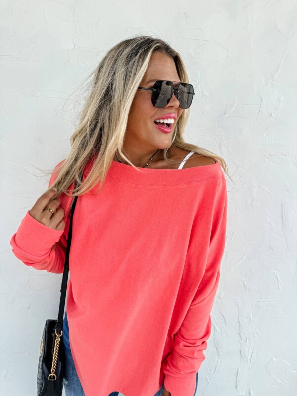 ZOEY ATHLEISURE TOP - Image 19